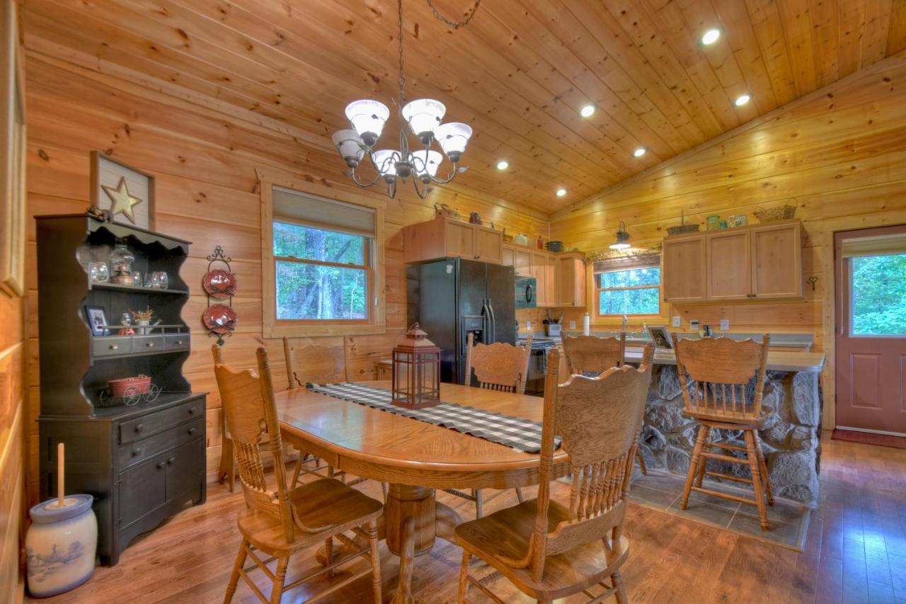 Villa Hawks Hideaway - Cuddleup à Mashburn Mill Extérieur photo